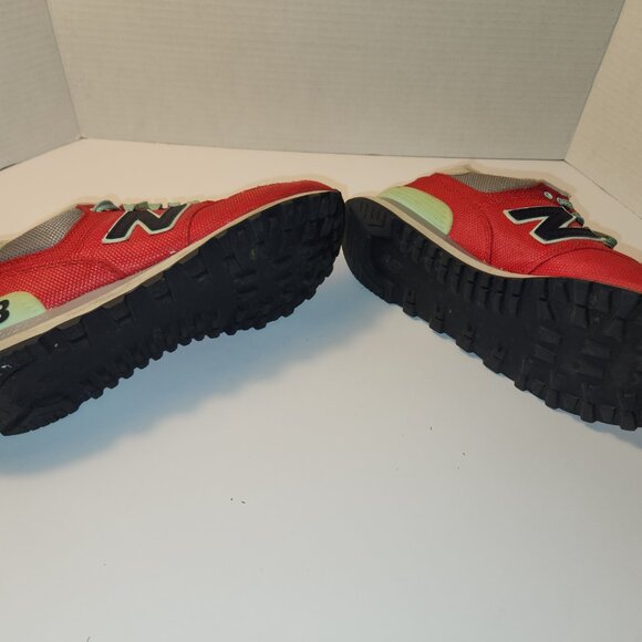 Red and Blue New Balance 574 Core Sneakers Trainers Size 9 Women - Picture 8 of 9